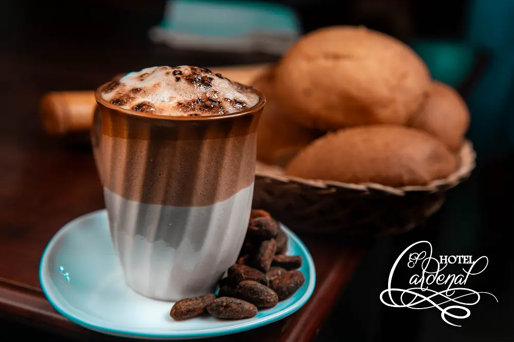 Desayuno Casero - El aroma del café lojano y sabores auténticos para empezar su día en Hotel El Cardenal