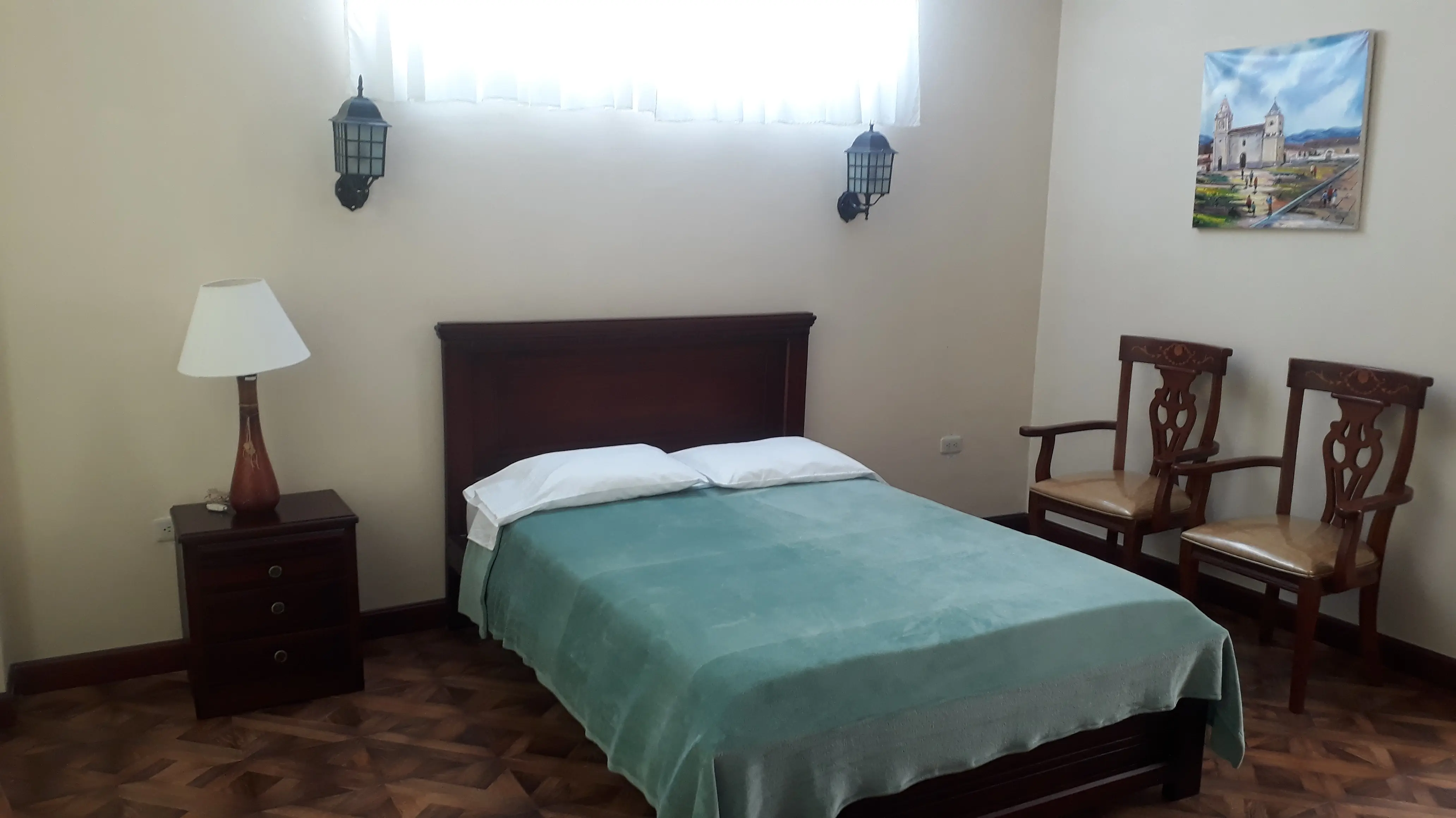 Habitación Matrimonial - Hotel El Cardenal Loja